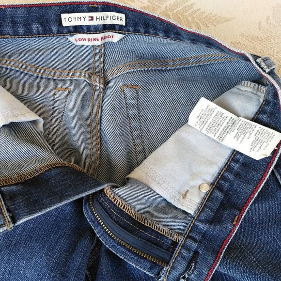 Tommy Hilfiger Boot-Cut euc - Picture 8 of 8